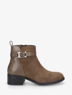 Bottines bi-matière à boucle décorative