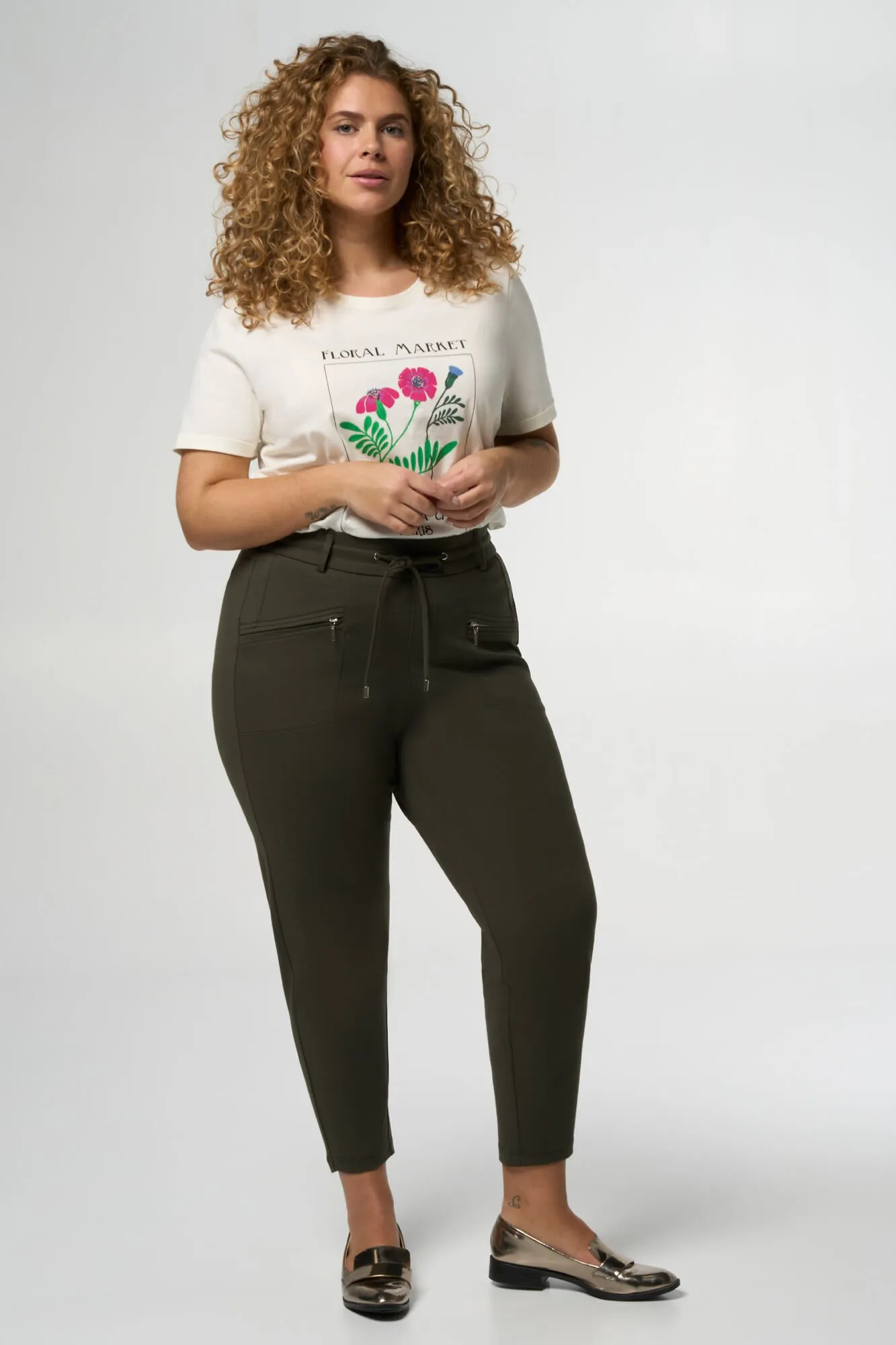 Femmes Pantalon zippé longueur cheville Kaki fonce | MS Mode