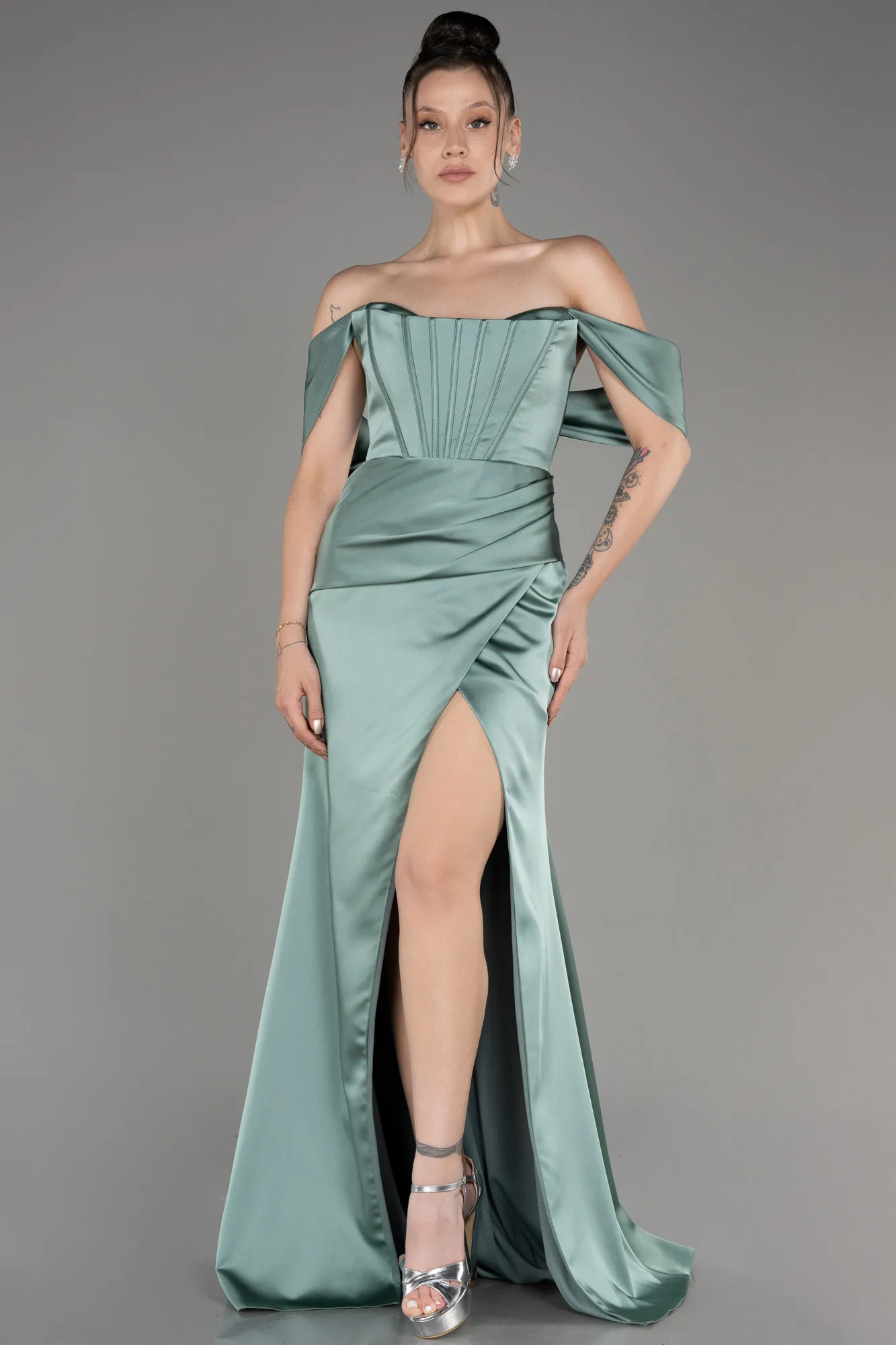 Robe de Soirée Longue Satin Noir ABU3964